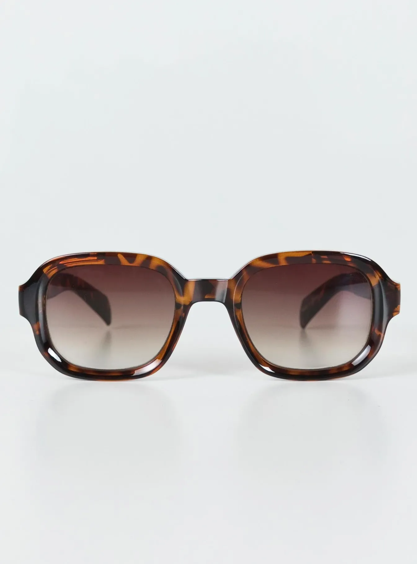 Princess Polly Aldine Sunglasses Tort Hot