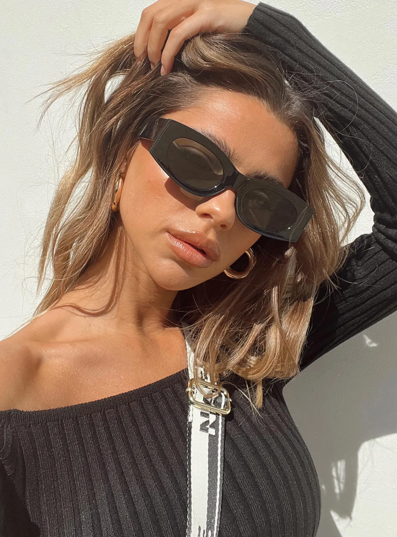 Princess Polly Amick Sunglasses Black Store