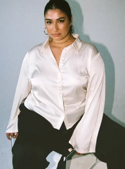 Princess Polly Anni Satin Shirtcurve   Cream Clearance