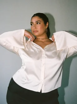 Princess Polly Anni Satin Shirtcurve Cream Clearance