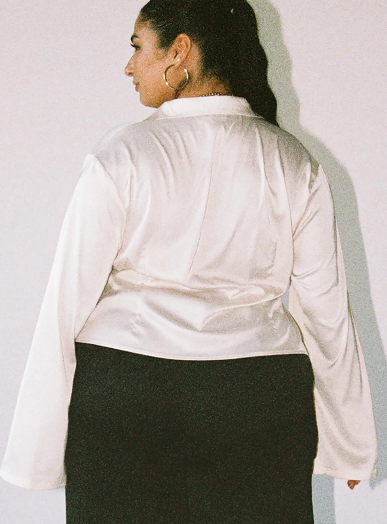 Princess Polly Anni Satin Shirtcurve Cream Clearance