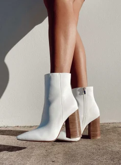 Princess Polly Billini Tio Boots White Flash Sale