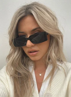 Princess Polly Cahill Sunglasses Black Outlet