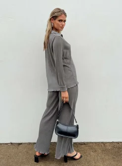Princess Polly Cartmore Plisse Pants Charcoal Grey New