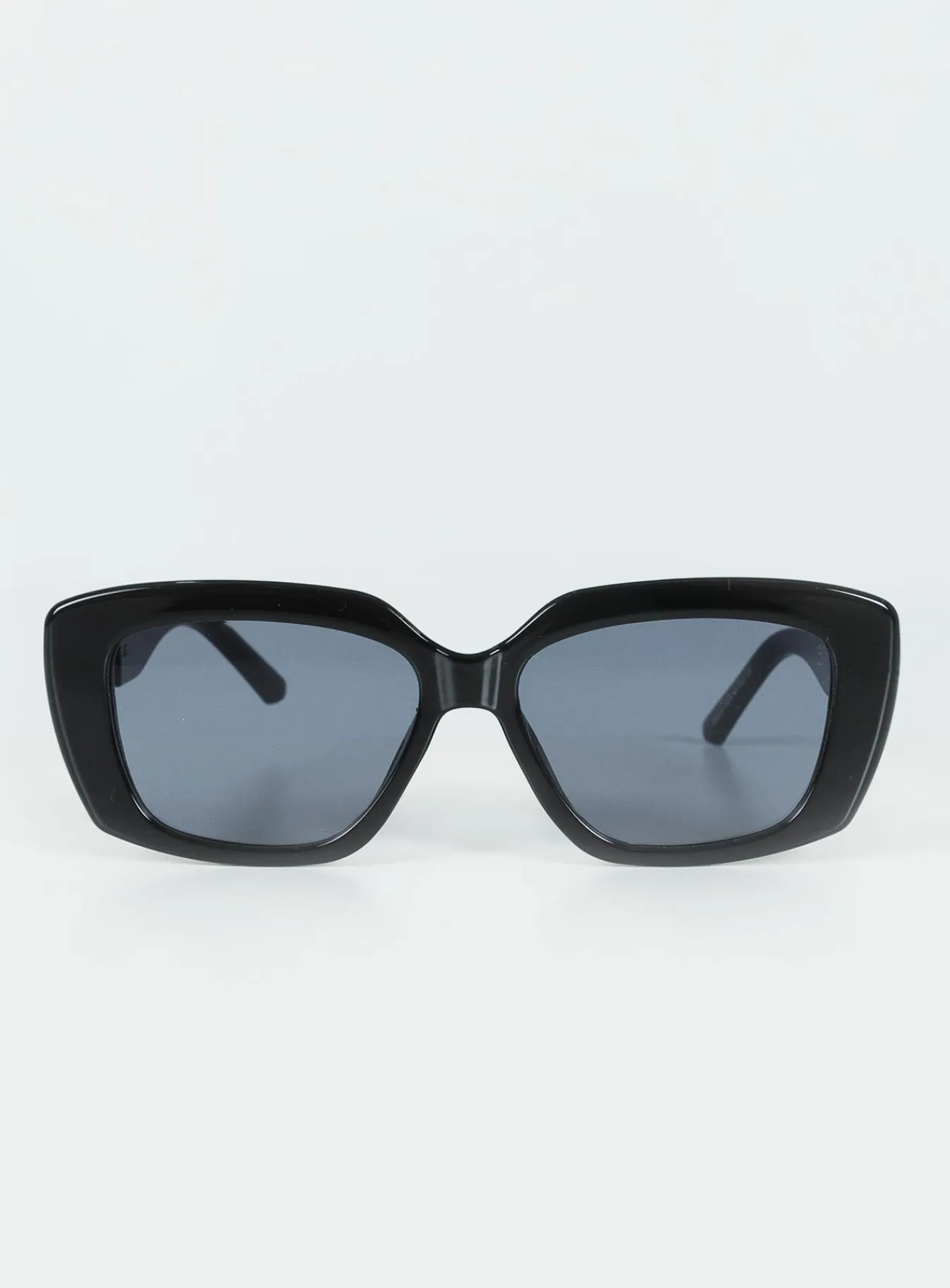 Princess Polly Chalene Sunglasses Black Discount