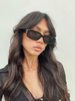 Princess Polly Creeper Sunglasses Shell   Tortoise Cheap