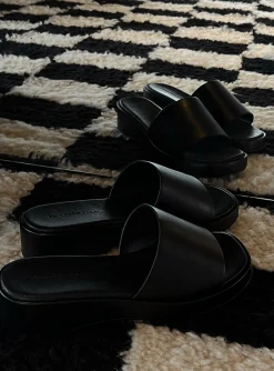Princess Polly Delia Sandals  Black Clearance