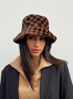 Princess Polly Elias Hat  Dark Brown / Black Hot