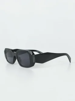 Princess Polly Gabrysia Sunglasses Black Hot