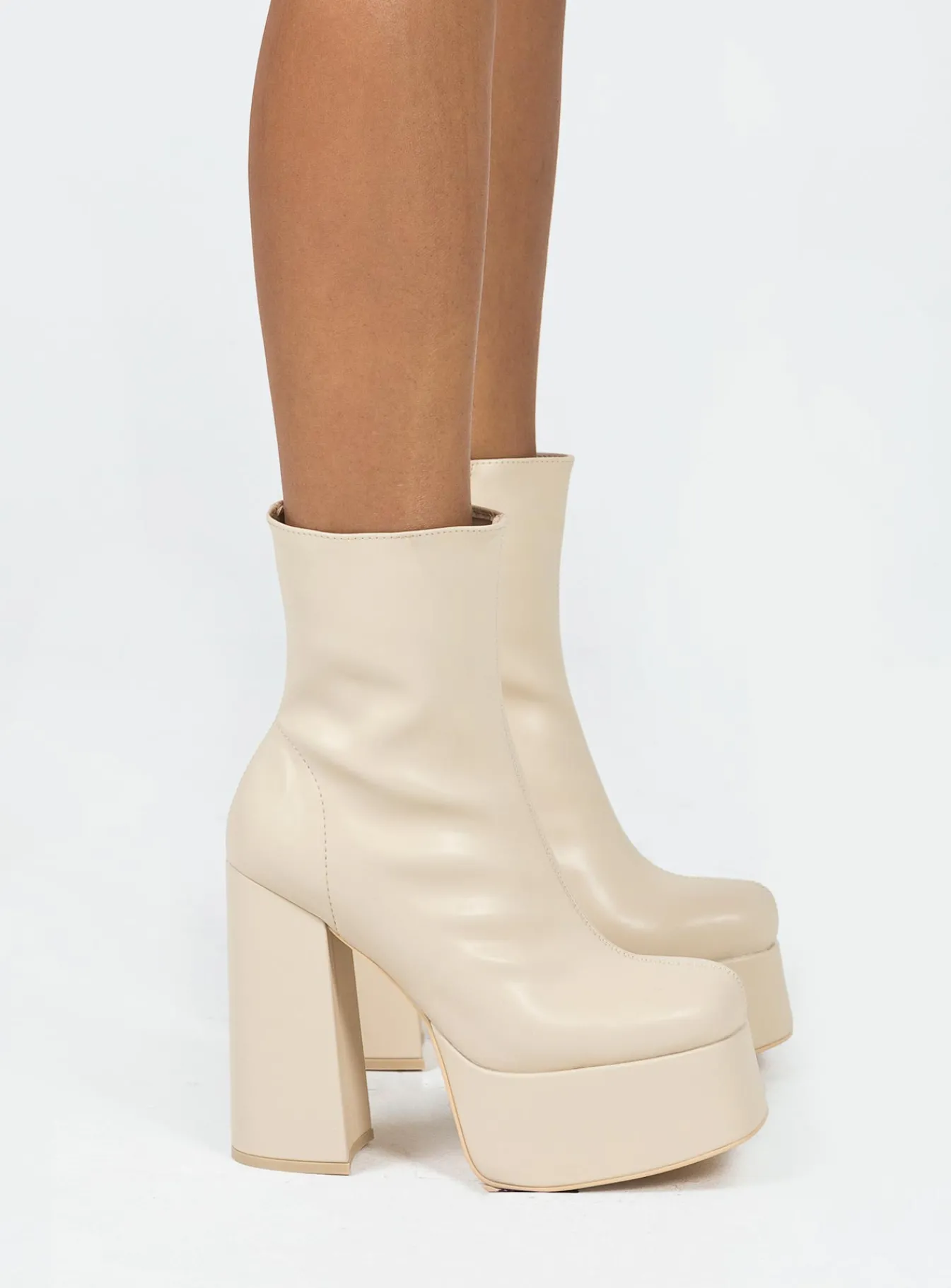 Princess Polly Garvie Platform Boots Cream Cheap