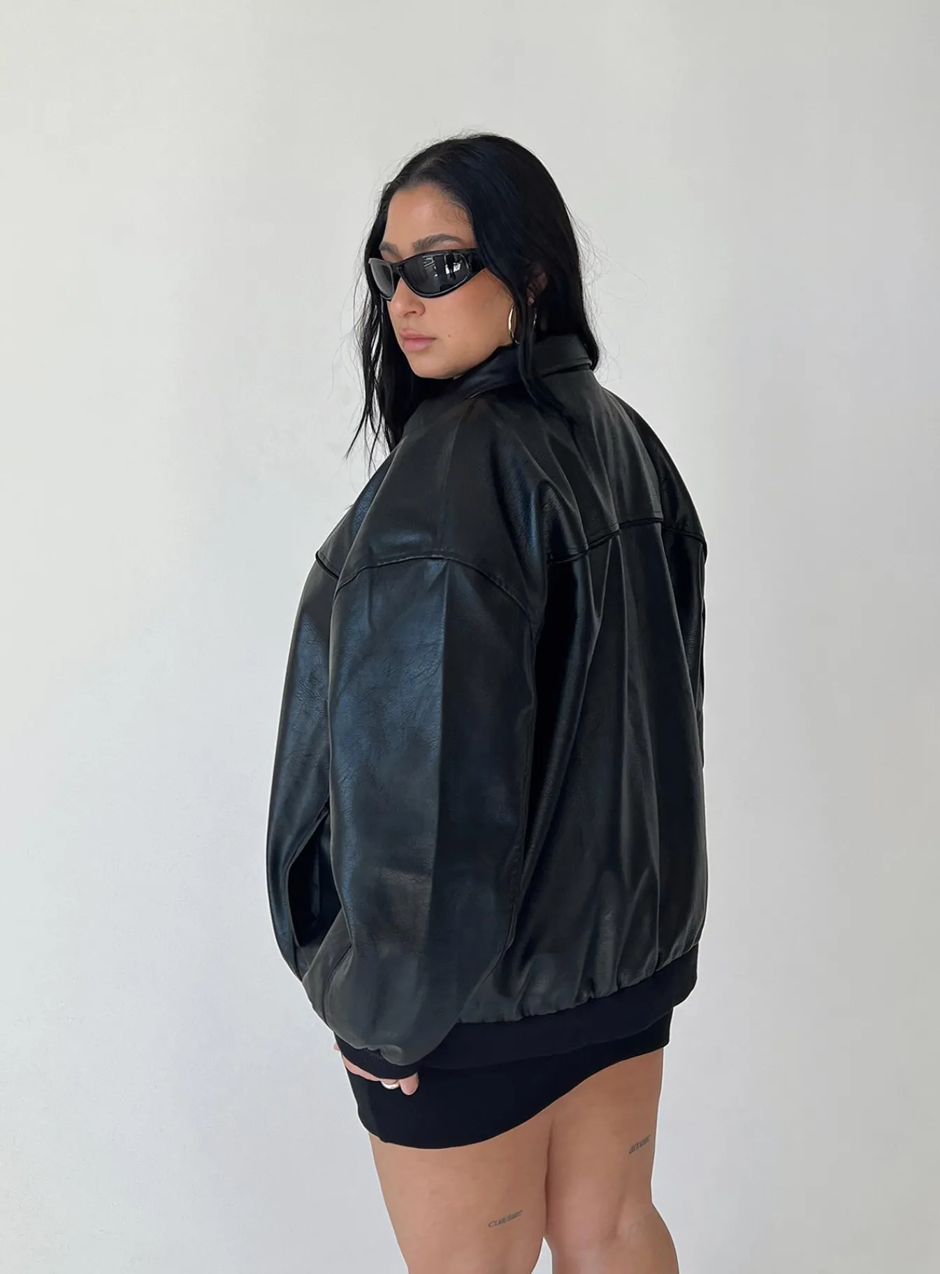 Princess Polly Goldsmith Pu Bomber Jacketcurve Black Cheap
