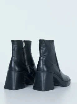 Princess Polly Halo Boots Black Best