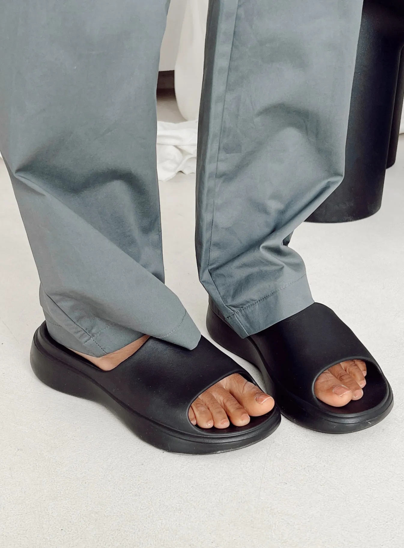 Princess Polly Havana Slides Black Fashion