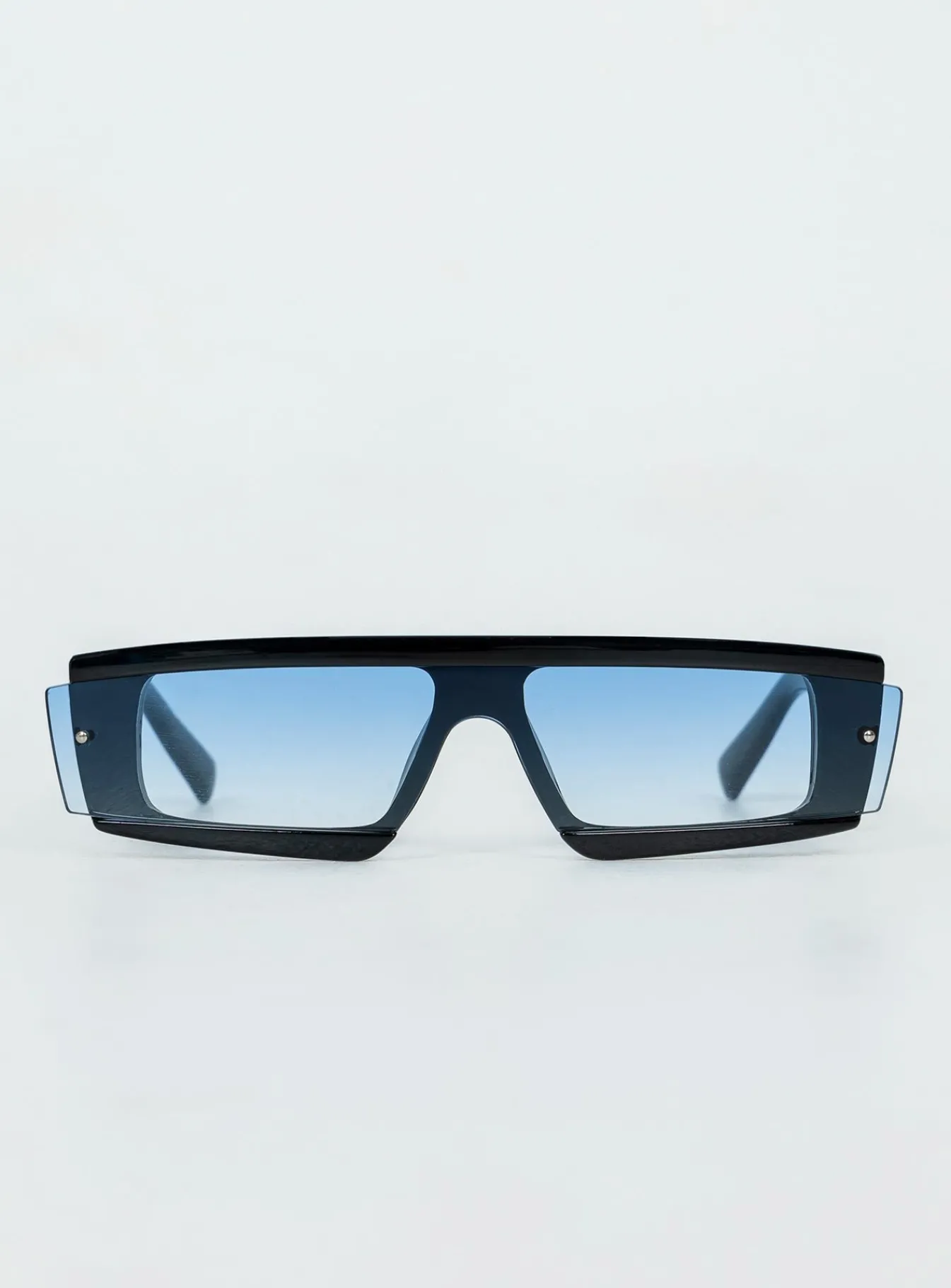 Princess Polly Hendrix Sunglasses Black Flash Sale