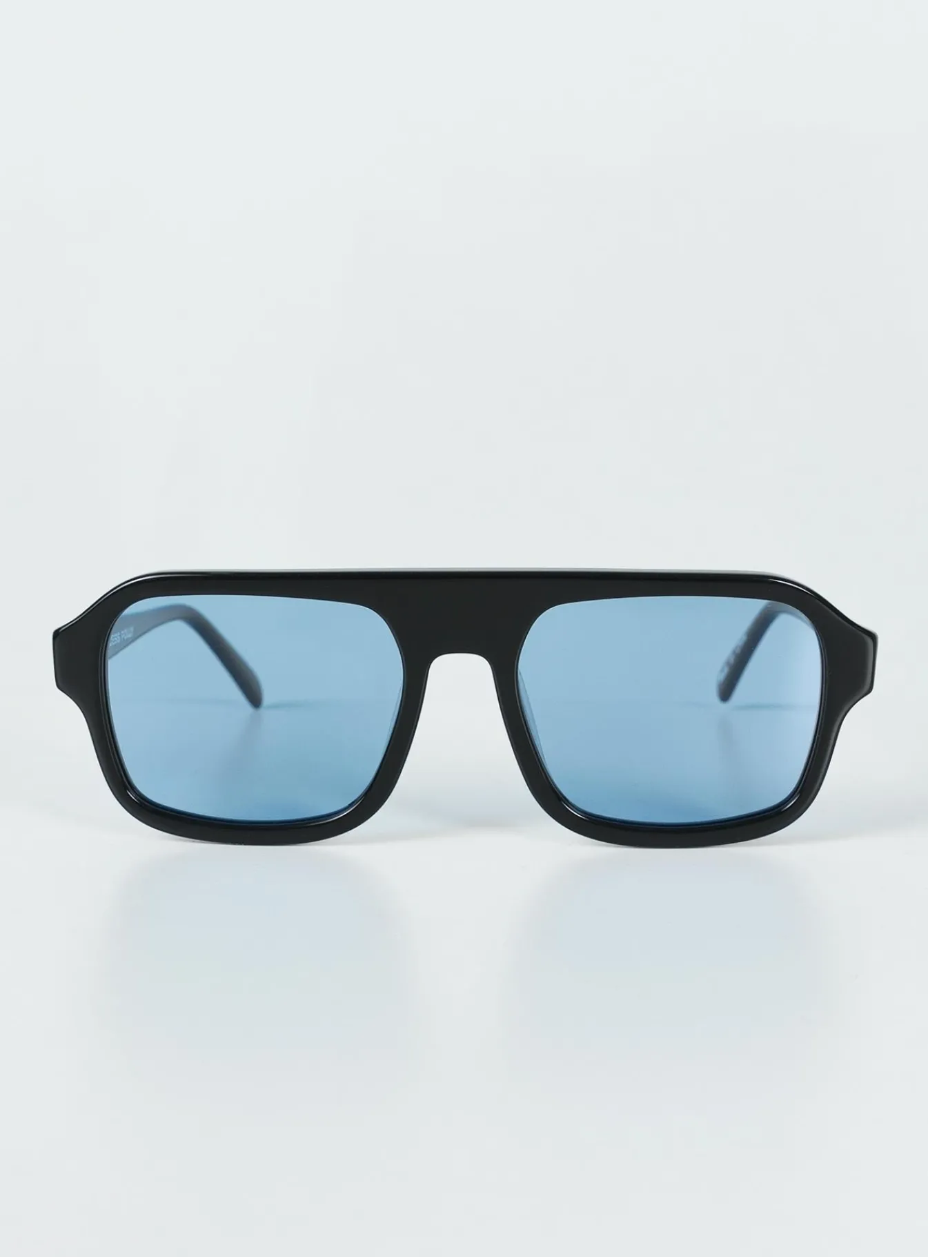 Princess Polly Hetley Sunglasses/ Blue Black Shop