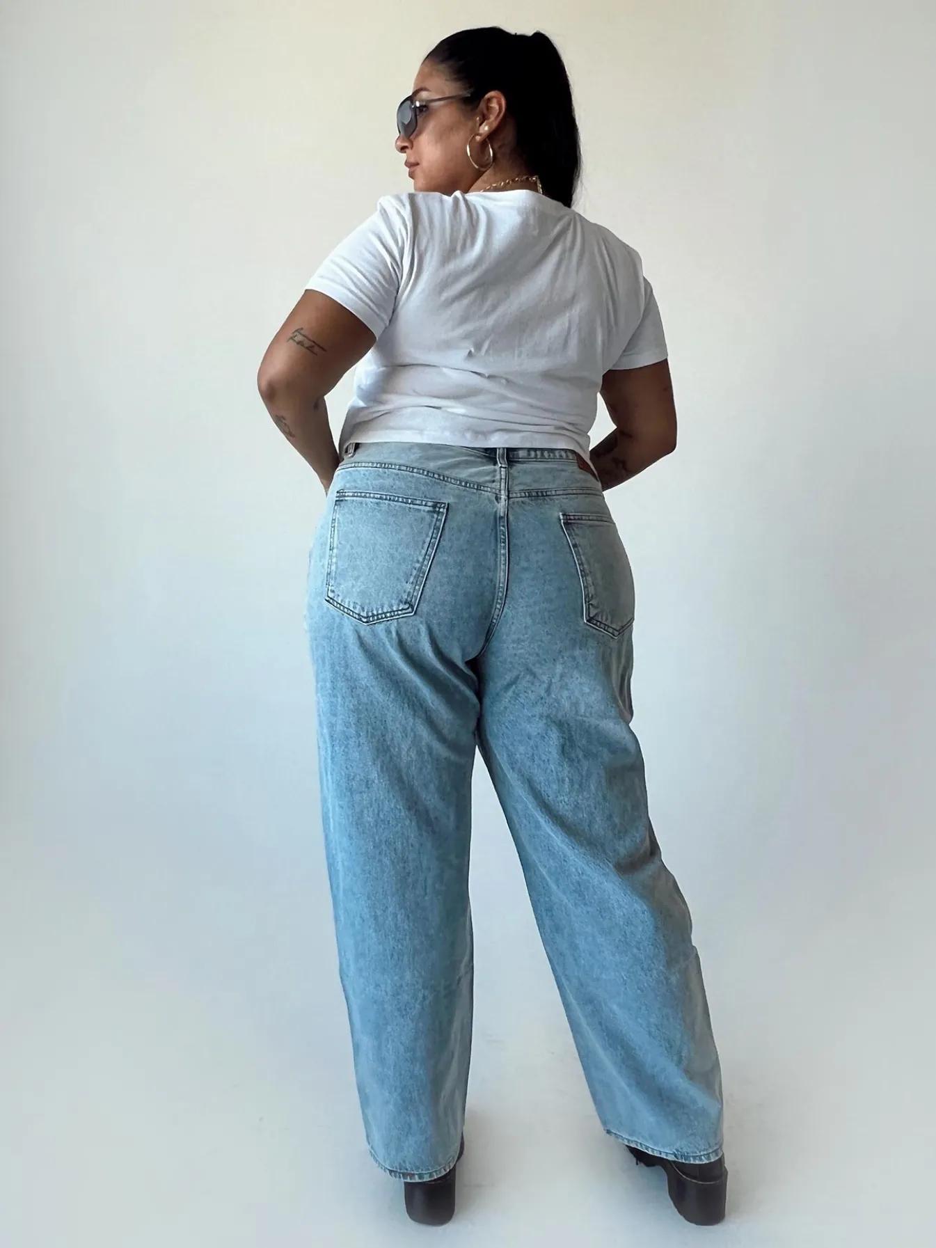 Princess Polly Holly Asymmetric Ripped Leg Jeans Curve Denim Store