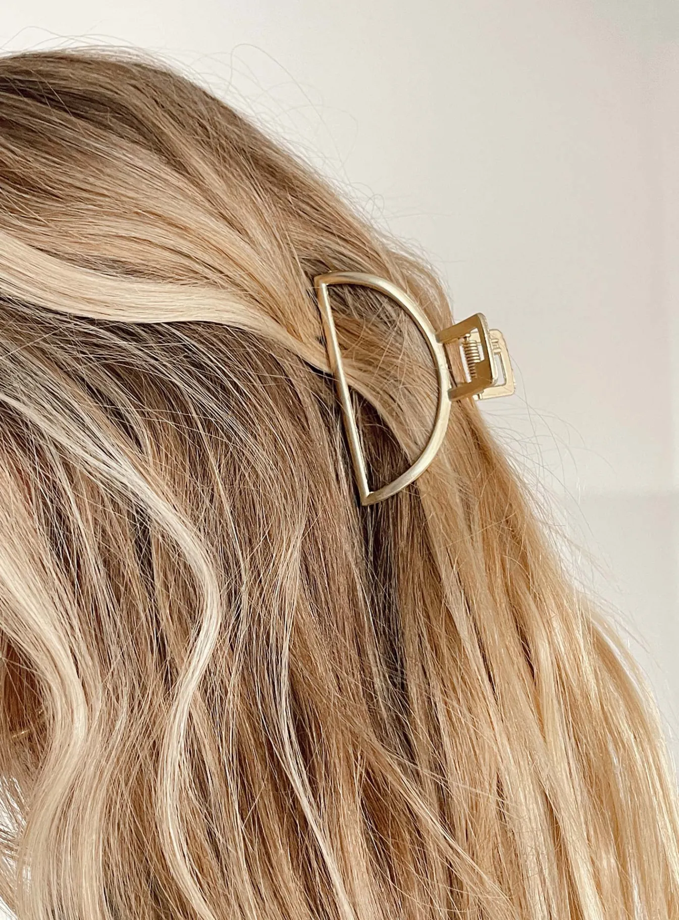 Princess Polly Howley Hair Clip Gold Shop