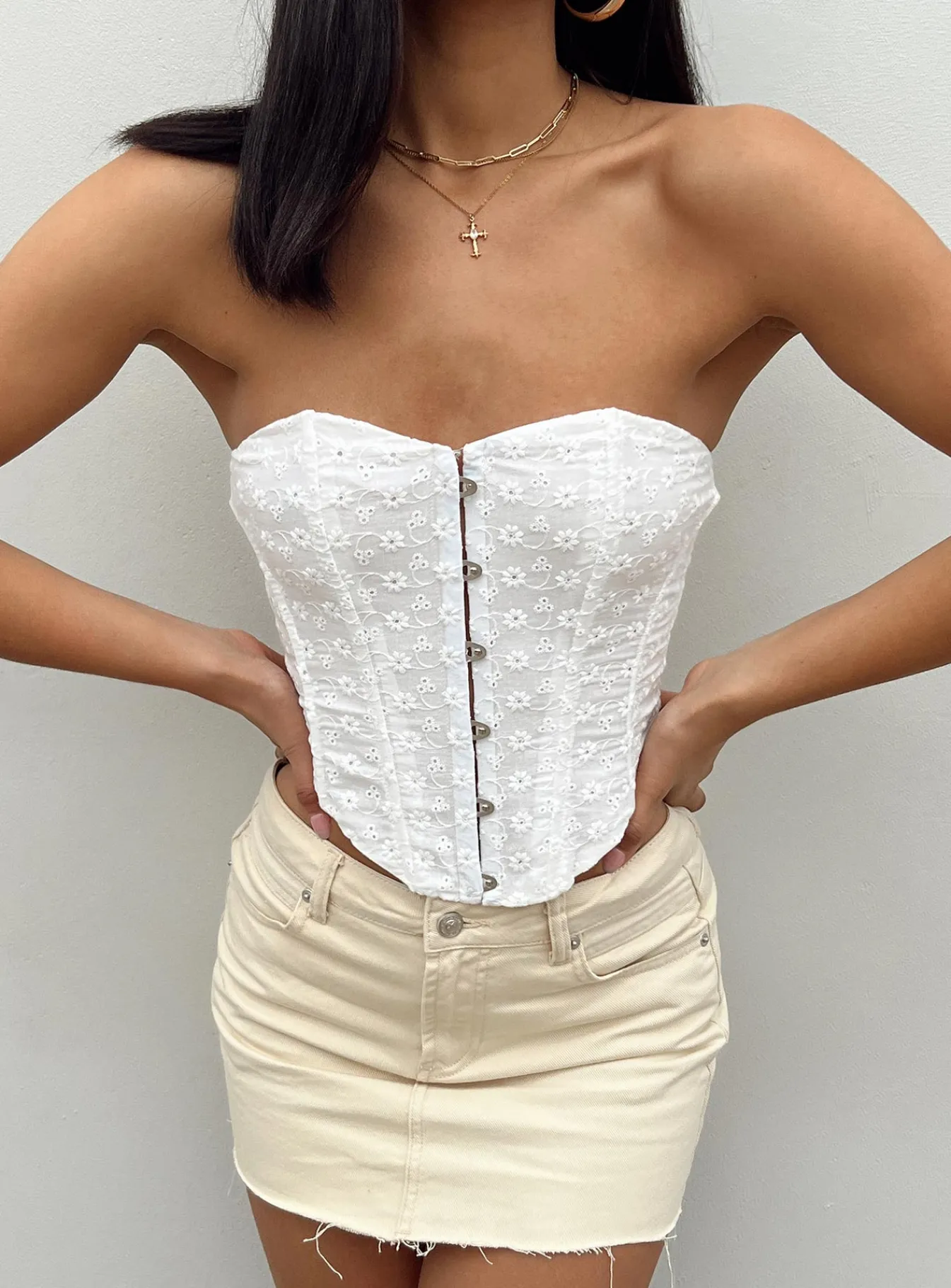 Princess Polly In The Moment Strapless Topbroderie White Fashion