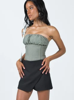 Princess Polly Indianna Cross Over Skort Black Hot
