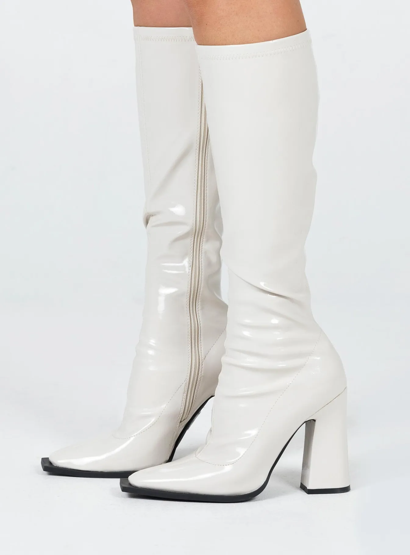 Princess Polly Ivanna Boots Off White Sale