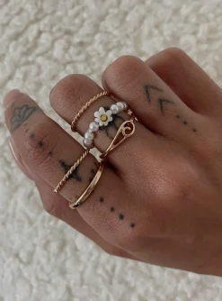 Princess Polly Janssen Ring Pack/ White   Gold Shop