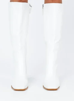 Princess Polly Jessa Boots Mattepu   White Best