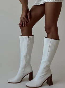 Princess Polly Jessa Boots Mattepu   White Best