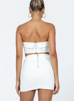 Princess Polly Jesse Set White Flash Sale