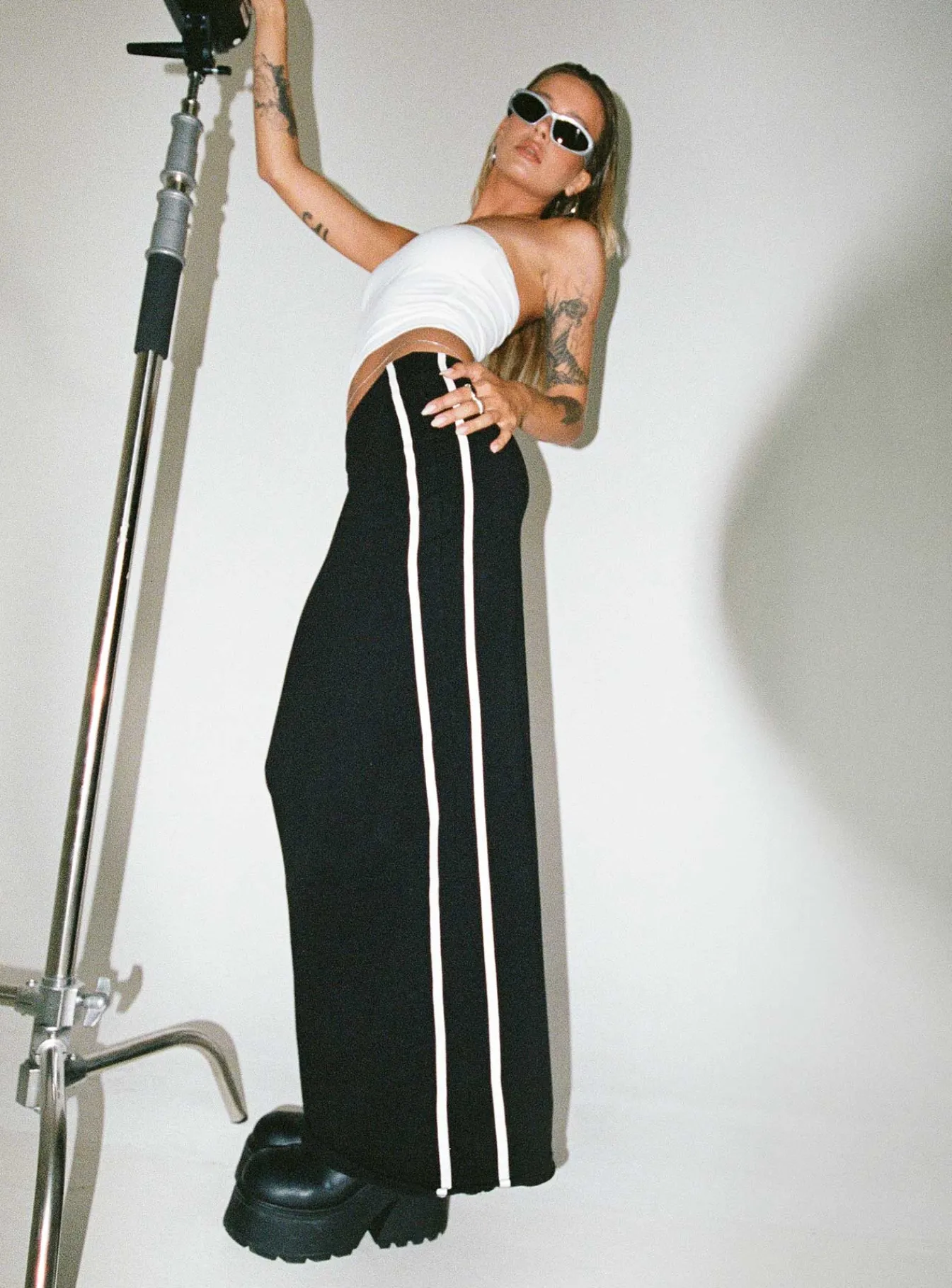 Princess Polly Jgr &Amp; Stn Bianca Maxi Skirt Black Store