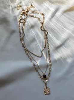 Princess Polly Lars Pendant Necklace/ Black   Gold New