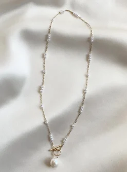 Princess Polly Lenna Necklace/ Pearl   Gold Hot