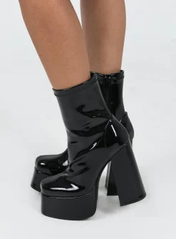 Princess Polly Libby Platform Boots  Black New