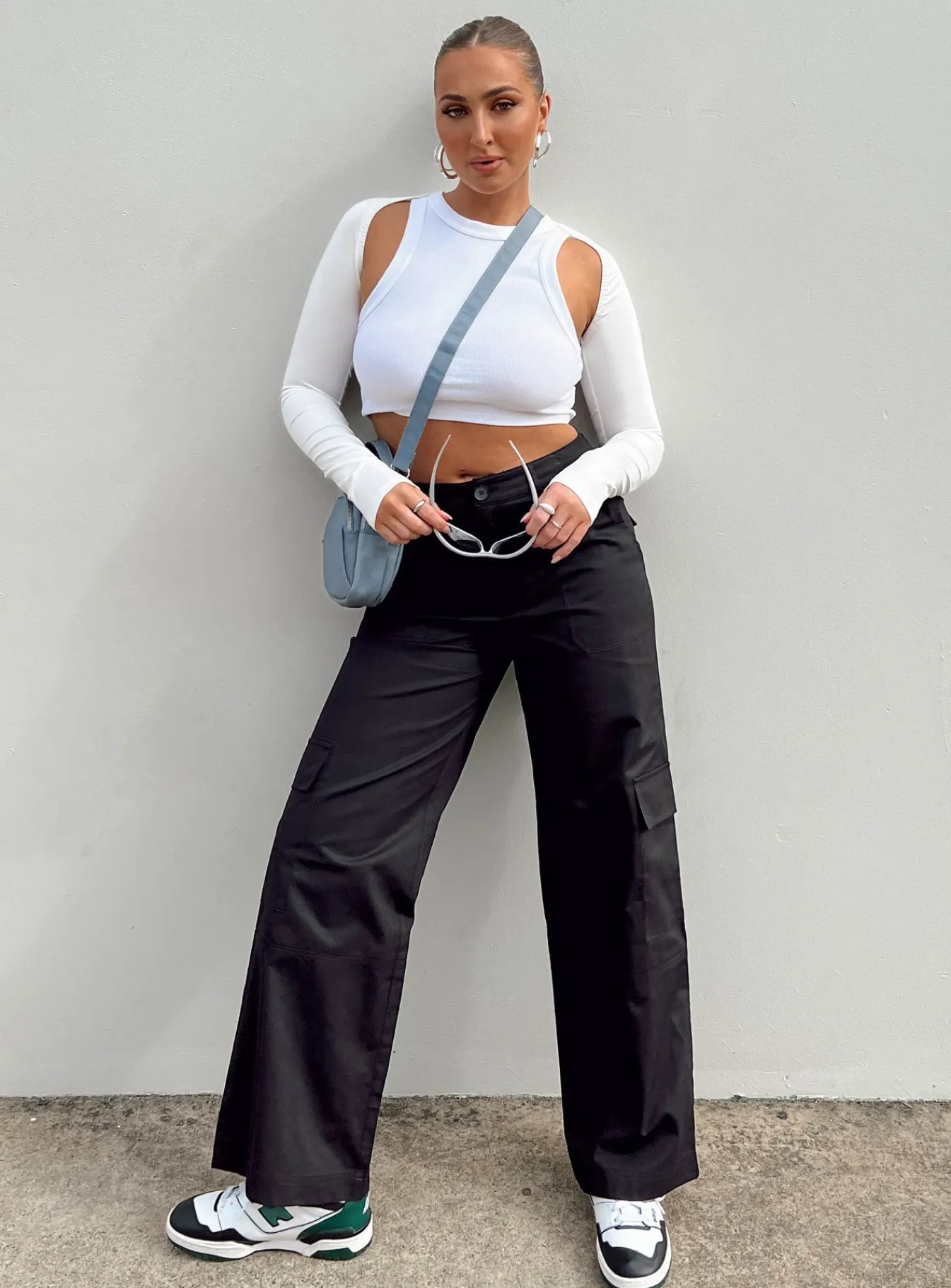Princess Polly Luna Mid Rise Cargo Pants Black Hot