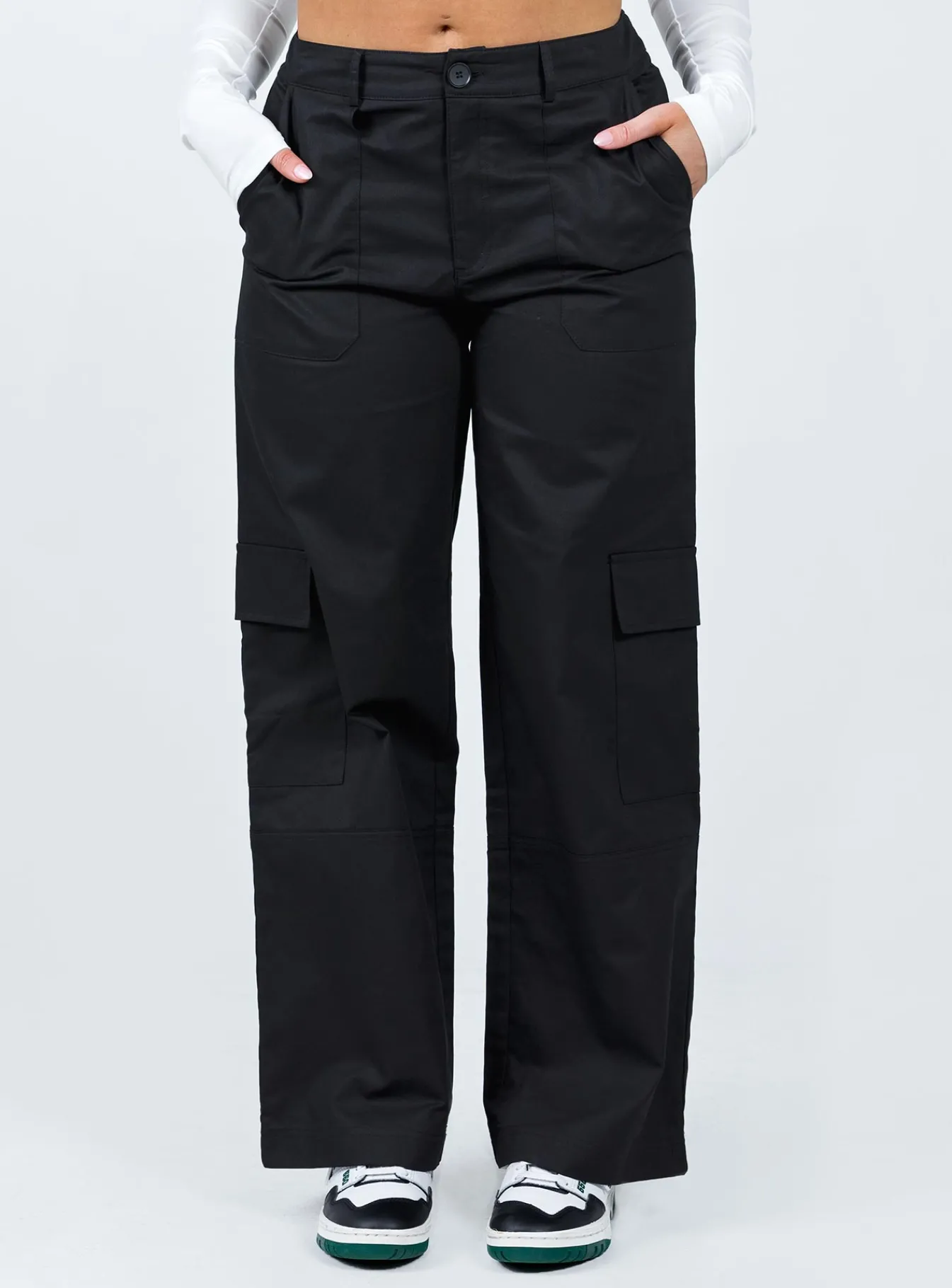 Princess Polly Luna Mid Rise Cargo Pants Black Hot