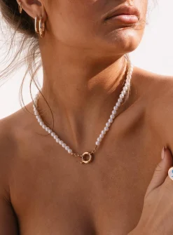 Princess Polly Neverfall Necklace  Gold New