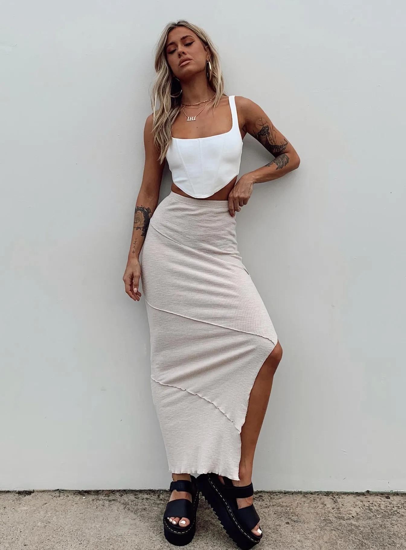 Princess Polly Oscar Split Maxi Skirt Beige Outlet
