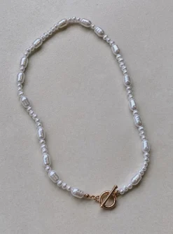 Princess Polly Oxley Bracelet  Pearl Fashion