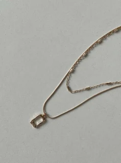 Princess Polly Paladin Necklace Pack  Gold Fashion