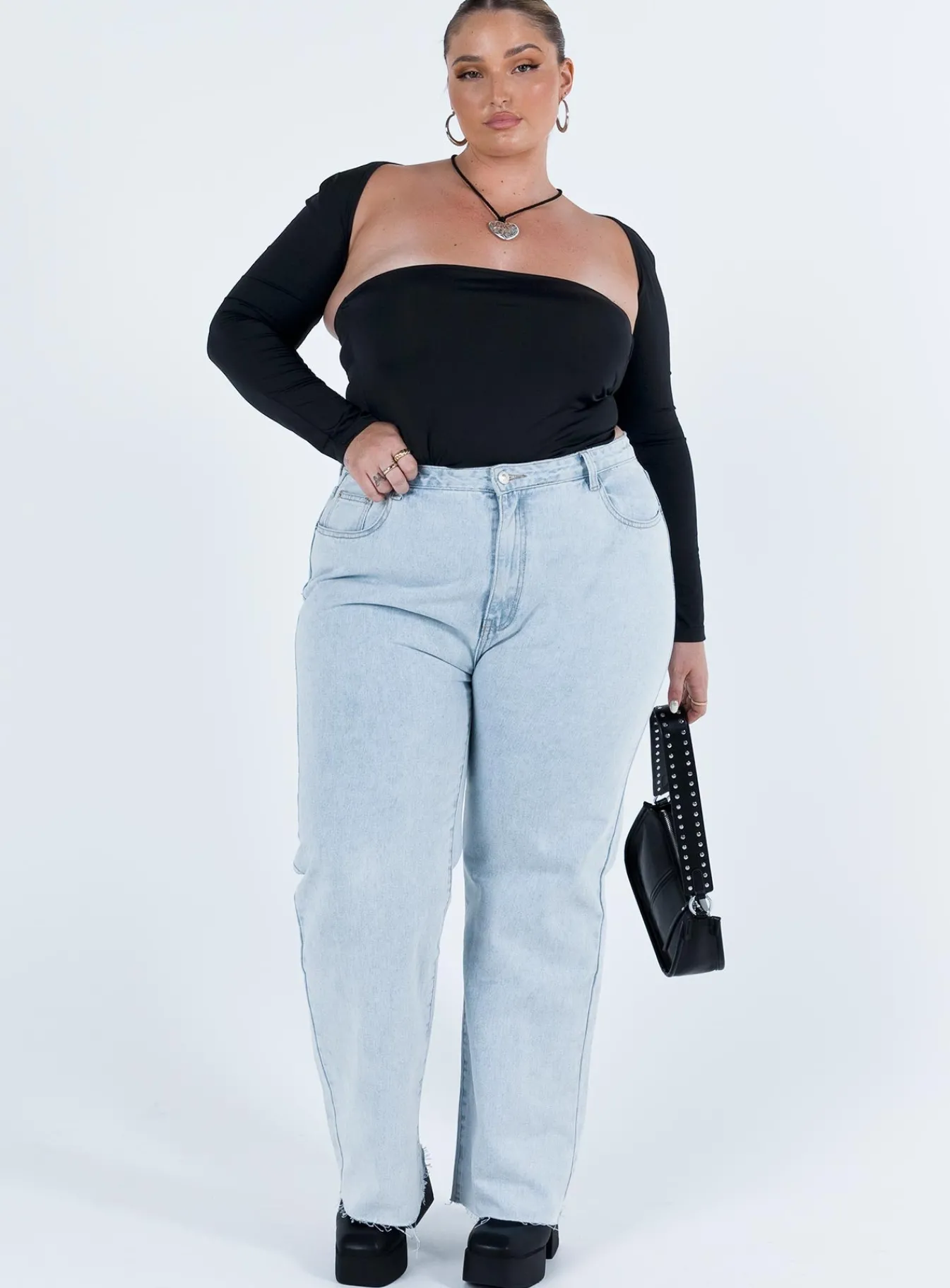 Princess Polly Queenstown Straight Leg Jeans Light Wash Denim Curve Blue Clearance