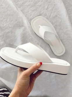 Princess Polly Tampa Sandals  White New