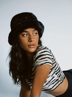 Princess Polly Theo Plush Bucket Hat Black Clearance