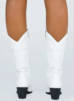 Princess Polly Therapy Clayton Boots  White Outlet