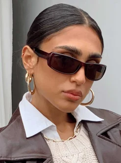 Princess Polly Wallace Sunglasses  Brown Store