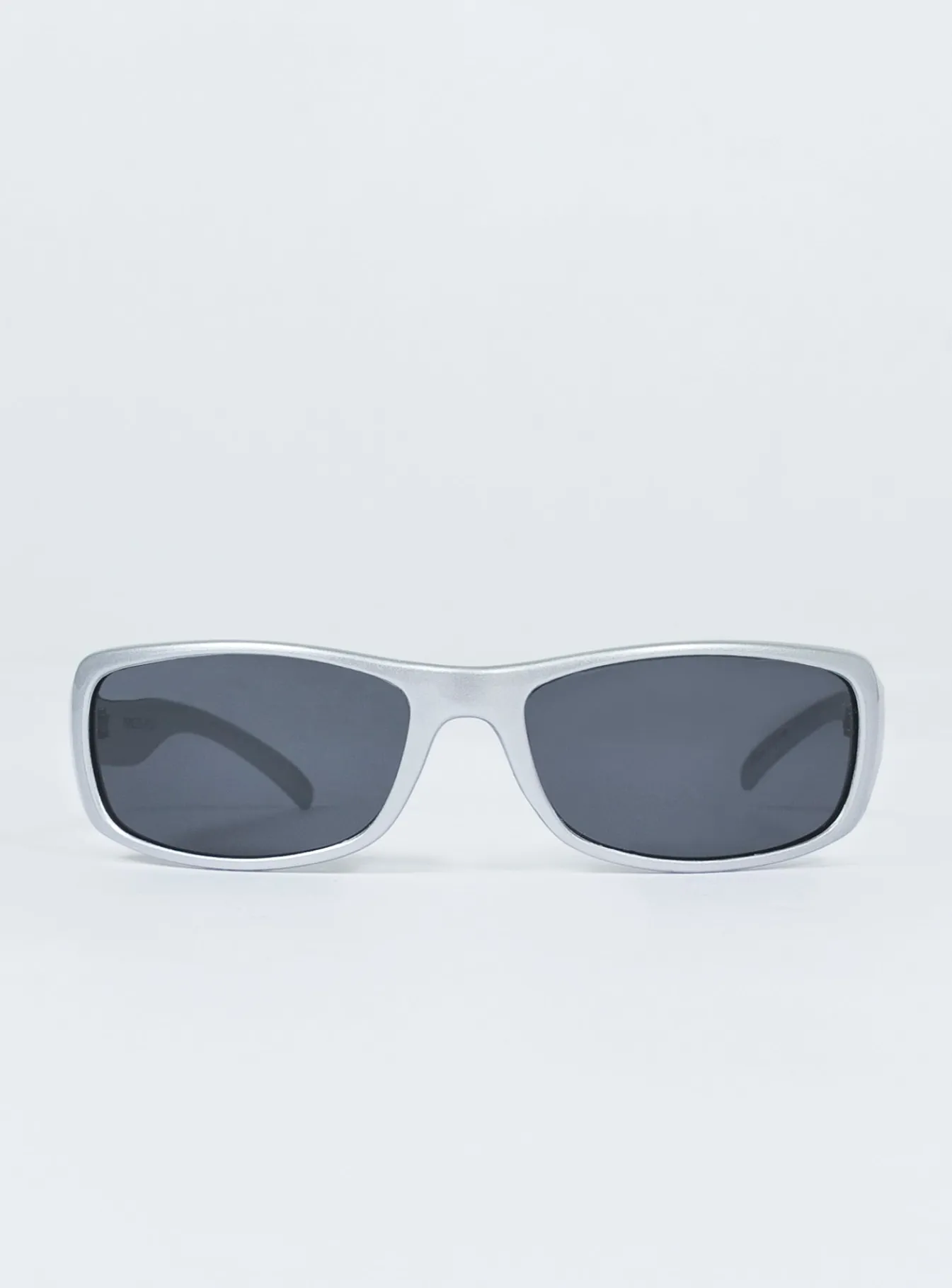 Princess Polly Wallace Sunglasses Chrome Online