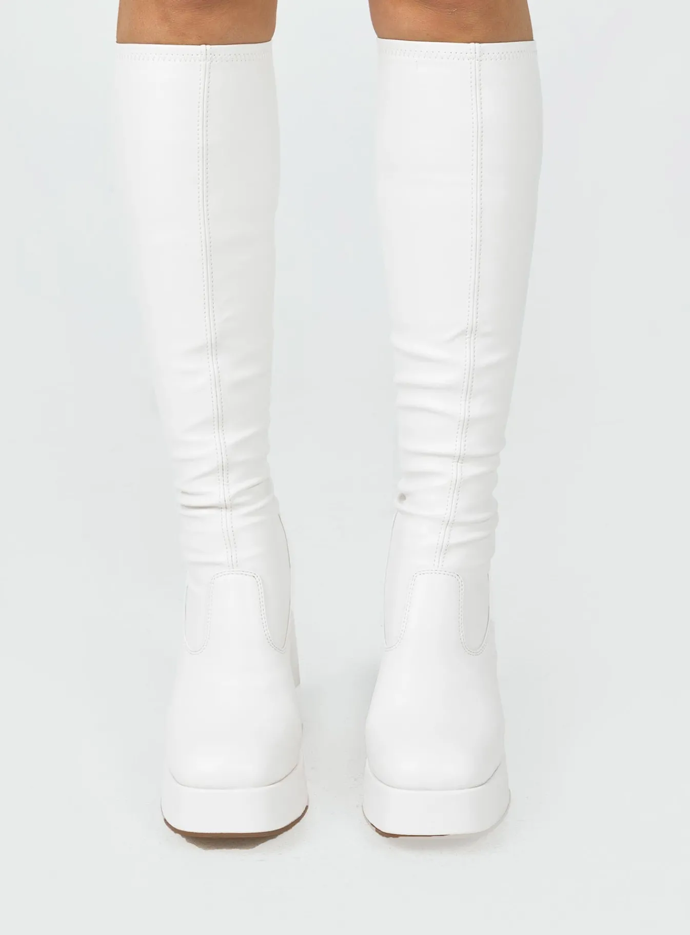 Princess Polly Windsor Smith Highkey Platform Knee High Boots Snow Cheap